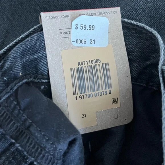 NWT Levi's Denim Cotton Blend Midi Skirt with Side Slit, Black, Size 31 - Picture 12 of 14